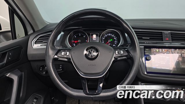 Volkswagen Tiguan (II) 2.0 TDI Prestige 2020 — фото 13
