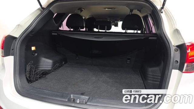 Hyundai Tucson ix Diesel 2WD LX20 Premier 2012 — фото 20