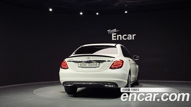 Mercedes-Benz C-Class (W205) C220 d Avantgarde 2018 — фото 4
