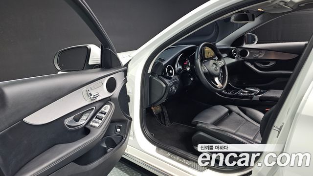 Mercedes-Benz C-Class (W205) C220 d Avantgarde 2018 — фото 10