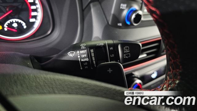 Hyundai Kona 1.6 Turbo 4WD Iron Man Edition 2019 — фото 17