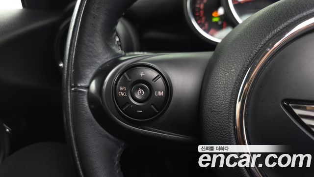 MINI Cooper 5Door HIGH 3rd 2018 — фото 32