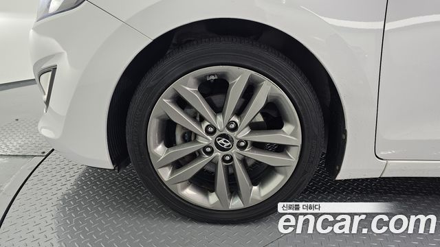 Hyundai i30 Diesel 1.6 PYL 2015 — фото 5