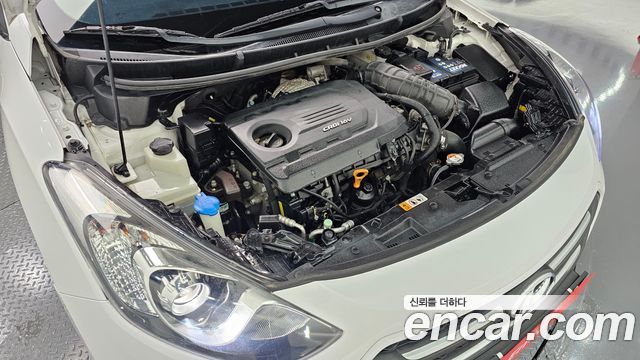 Hyundai i30 Diesel 1.6 PYL 2015 — фото 6