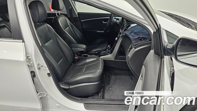 Hyundai i30 Diesel 1.6 PYL 2015 — фото 10