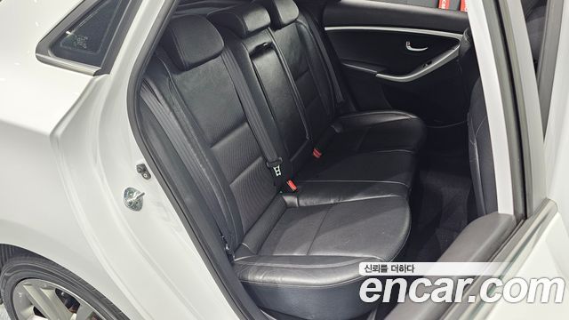 Hyundai i30 Diesel 1.6 PYL 2015 — фото 11