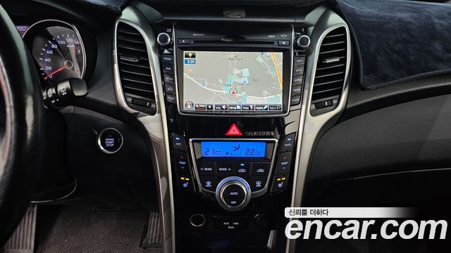 Hyundai i30 Diesel 1.6 PYL 2015 — фото 12