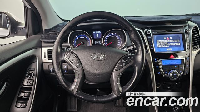 Hyundai i30 Diesel 1.6 PYL 2015 — фото 13
