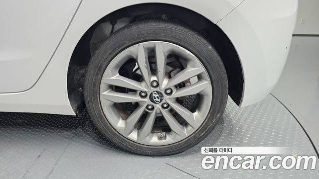Hyundai i30 Diesel 1.6 PYL 2015 — фото 21