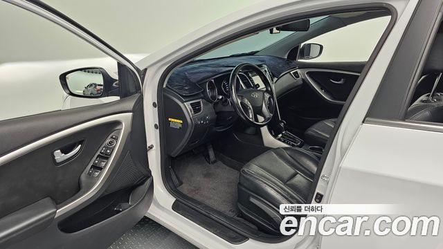 Hyundai i30 Diesel 1.6 PYL 2015 — фото 26