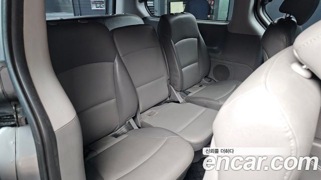 Hyundai Grand Starex 12-Seater Wagon CVX Deluxe 2011 — фото 13