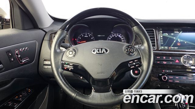 Kia K9 3.3 GDI Executive 2016 — фото 13