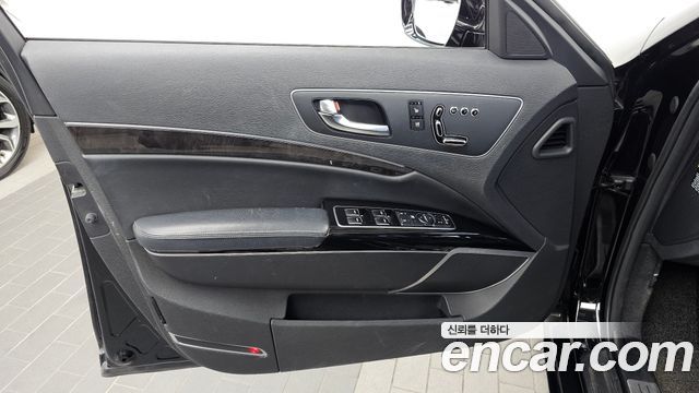 Kia K9 3.3 GDI Executive 2016 — фото 24