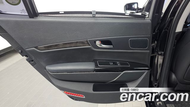 Kia K9 3.3 GDI Executive 2016 — фото 25