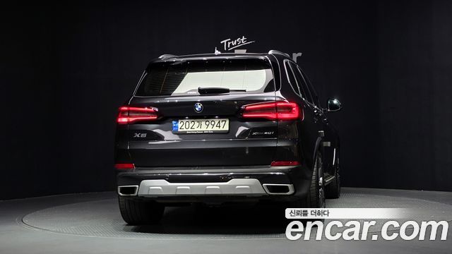 BMW X5 (G05) xDrive 40i xLine 2022 — фото 4