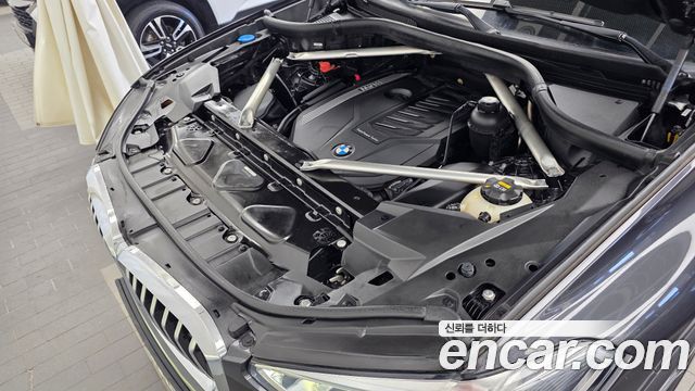 BMW X5 (G05) xDrive 40i xLine 2022 — фото 6