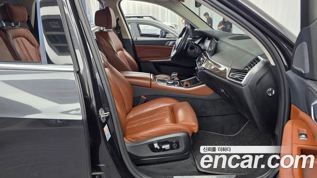 BMW X5 (G05) xDrive 40i xLine 2022 — фото 15