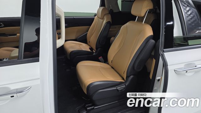 Kia Carnival (IV) Diesel 9-Seater Signature 2023 — фото 11