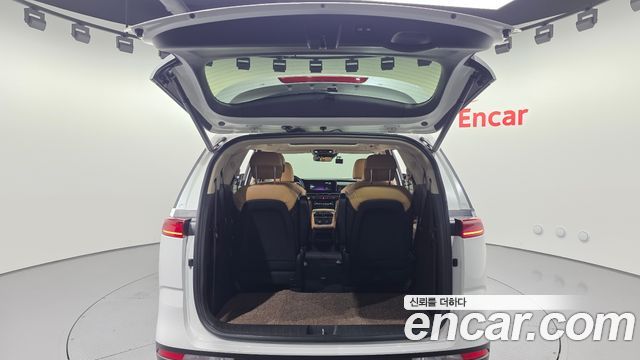 Kia Carnival (IV) Diesel 9-Seater Signature 2023 — фото 19