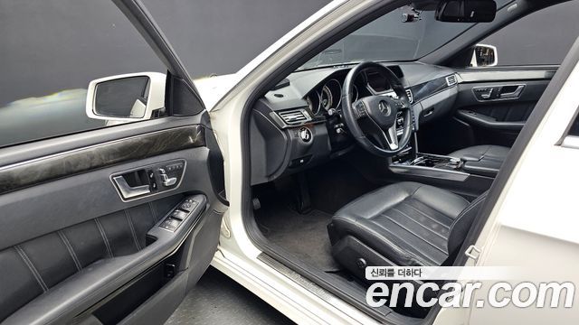 Mercedes-Benz E-Class (W212) E250 CDI 4MATIC 2014 — фото 10