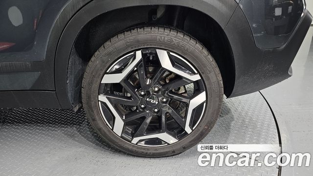 Kia Seltos Gasoline 1.6 Turbo 2WD Prestige 2024 — фото 21