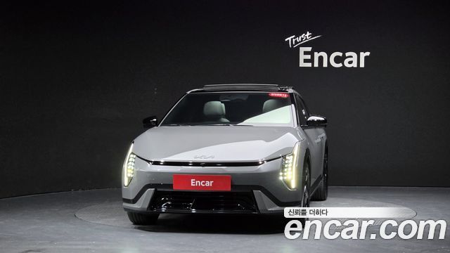 Kia EV4 Long Range 2WD GT LIne 2027 — фото 3