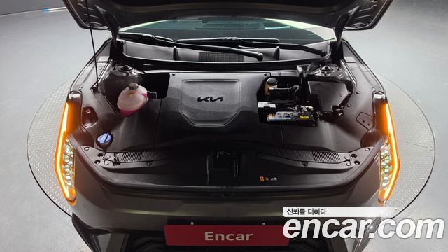 Kia EV4 Long Range 2WD GT LIne 2027 — фото 6