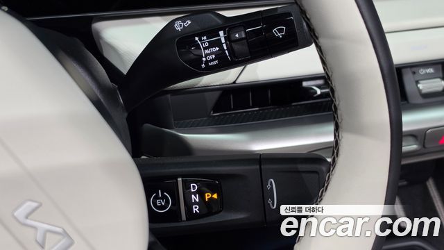 Kia EV4 Long Range 2WD GT LIne 2027 — фото 9