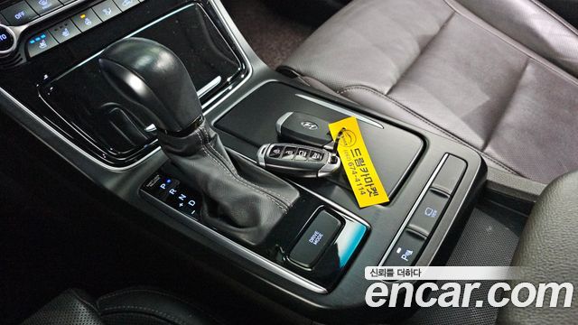 Hyundai Grandeur (IG) 3.0 LPi Modern (Rental Car) 2019 — фото 9