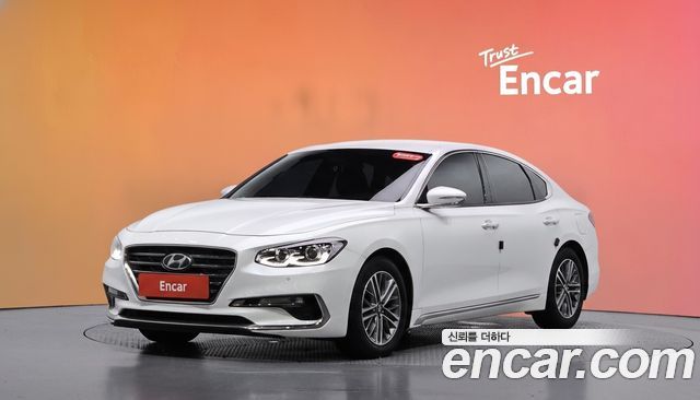 Hyundai Grandeur (IG) 3.0 LPi Modern (Rental Car)