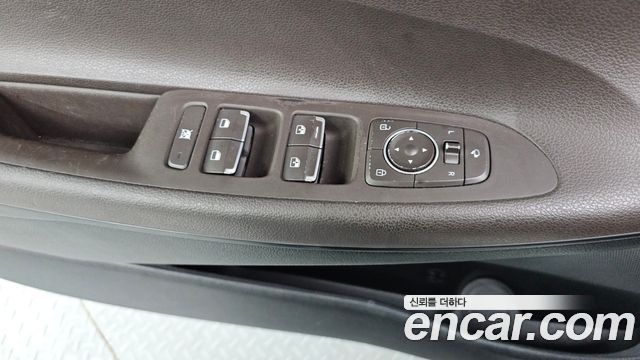 Hyundai Grandeur (IG) 3.0 LPi Modern (Rental Car) 2019 — фото 28
