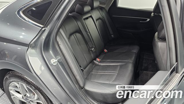 Hyundai Sonata (DN8) 2.0 LPG(Disabled Person) Premium 2020 — фото 11