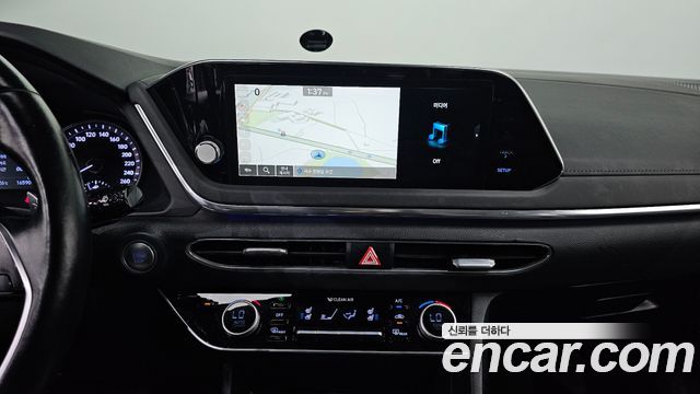 Hyundai Sonata (DN8) 2.0 LPG(Disabled Person) Premium 2020 — фото 12