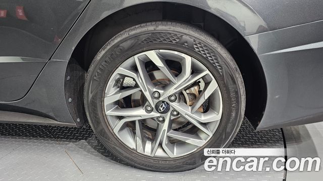 Hyundai Sonata (DN8) 2.0 LPG(Disabled Person) Premium 2020 — фото 21