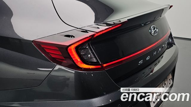 Hyundai Sonata (DN8) 2.0 LPG(Disabled Person) Premium 2020 — фото 23