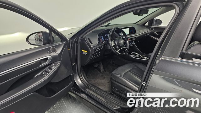Hyundai Sonata (DN8) 2.0 LPG(Disabled Person) Premium 2020 — фото 26