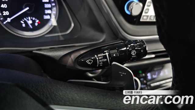 Hyundai Sonata (DN8) 2.0 LPG(Disabled Person) Premium 2020 — фото 27