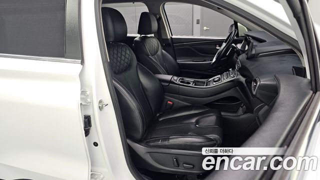 Hyundai Santa Fe Diesel 2.2 2WD Prestige 2021 — фото 26