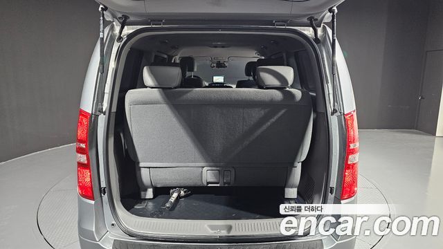 Hyundai Grand Starex 4WD Wagon 12-Seater Modern 2021 — фото 20