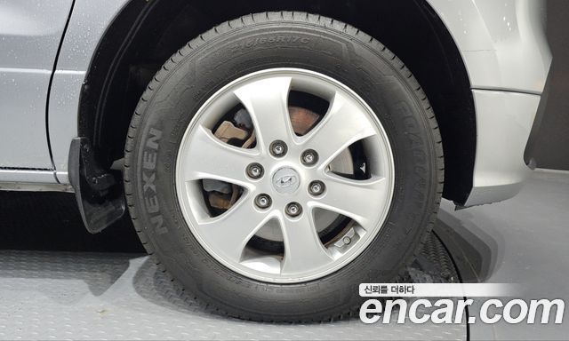 Hyundai Grand Starex 4WD Wagon 12-Seater Modern 2021 — фото 21