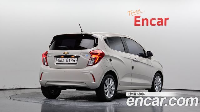 Chevrolet Next Spark ECO LTZ 2016 — фото 2