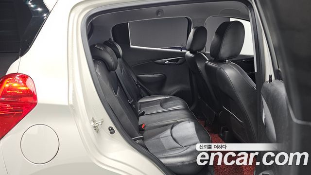 Chevrolet Next Spark ECO LTZ 2016 — фото 11
