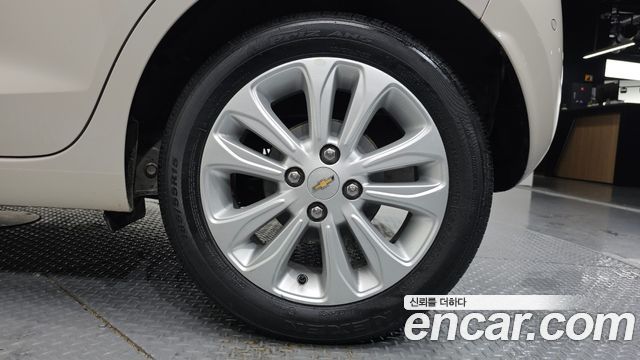 Chevrolet Next Spark ECO LTZ 2016 — фото 21