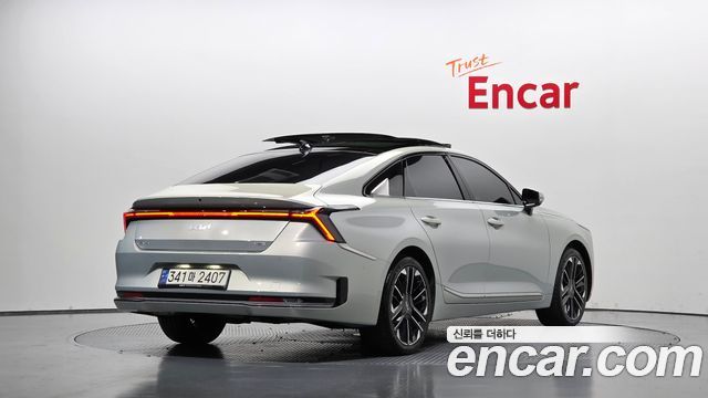 Kia K8 Hybrid Signature 2025 — фото 2