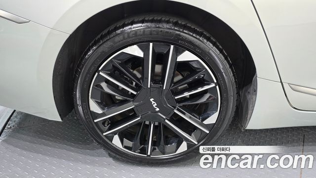 Kia K8 Hybrid Signature 2025 — фото 5