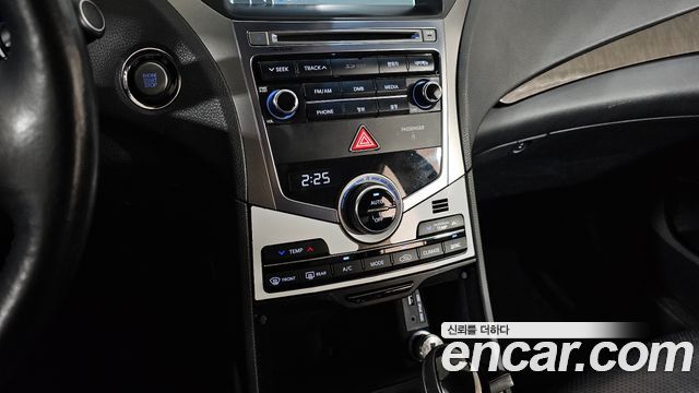Hyundai Grandeur (HG) HG240 Modern Collection 2017 — фото 17