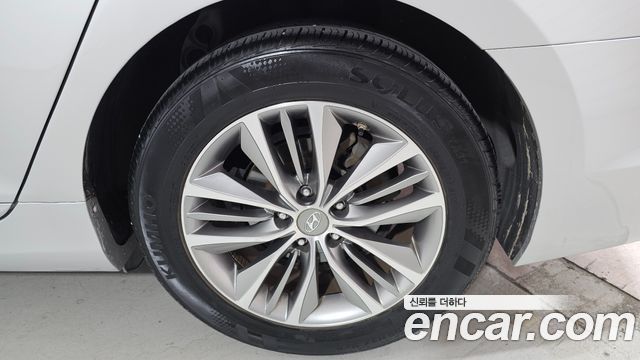 Hyundai Grandeur (HG) HG240 Modern Collection 2017 — фото 21