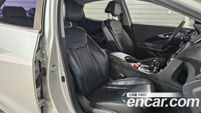 Hyundai Grandeur (HG) HG240 Modern Collection 2017 — фото 26