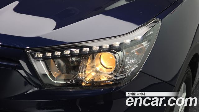 KG Mobility (SsangYong) Tivoli VX 2WD 2015 — фото 22