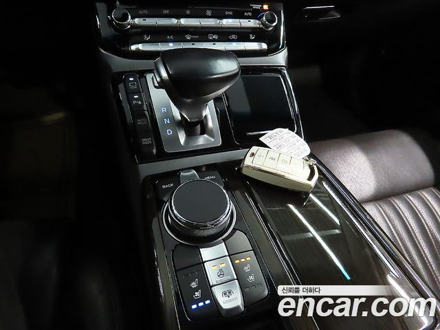 Genesis EQ900 3.8 GDI AWD Luxury 2018 — фото 9